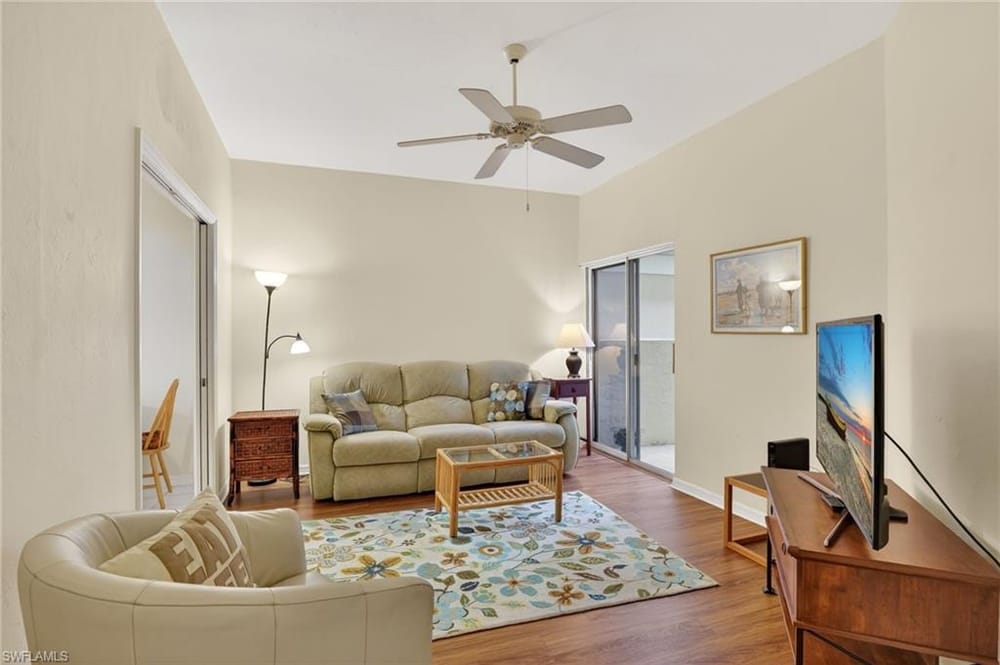 2827 Aintree Ln. C102 – #226003239 - Kings Lake