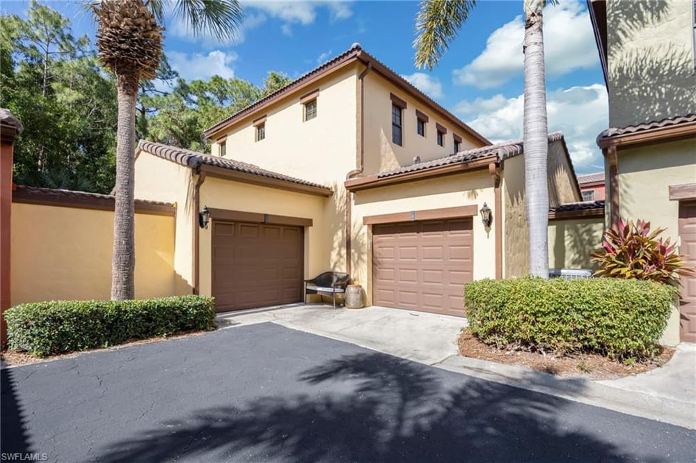 9145 Chula Vista St. 13004 – #226003292 - Lely Resort