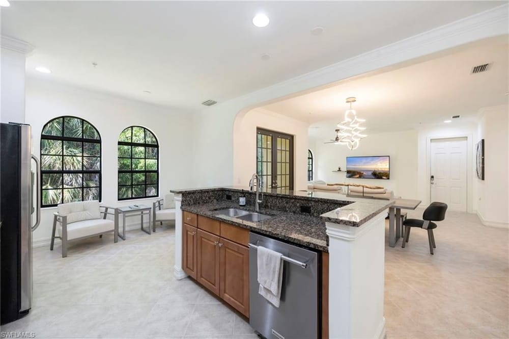 9145 Chula Vista St. 13004 – #226003292 - Lely Resort