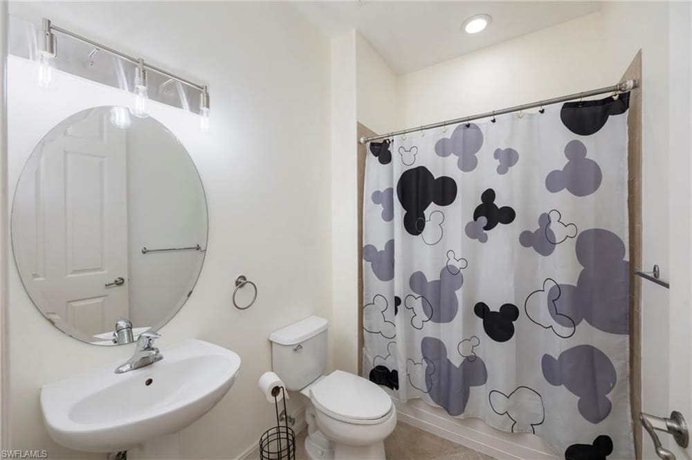 9145 Chula Vista St. 13004 – #226003292 - Lely Resort