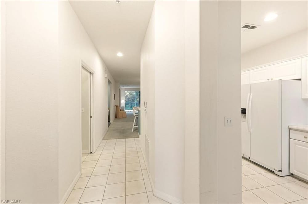 4843 Hampshire Ct. 106 – #226003636 - Naples Lakes Country Club
