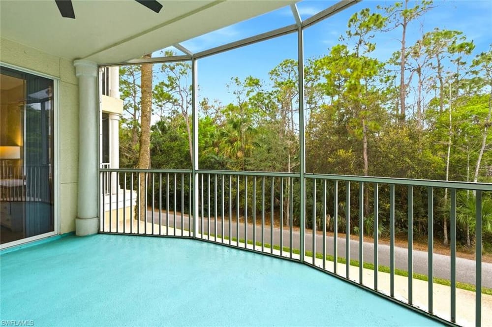 4843 Hampshire Ct. 106 – #226003636 - Naples Lakes Country Club