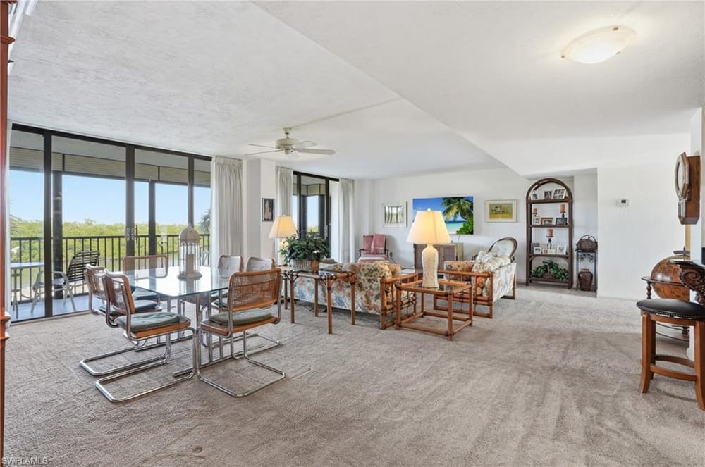 11 Bluebill Ave. 203 – #226003767 - Vanderbilt Beach