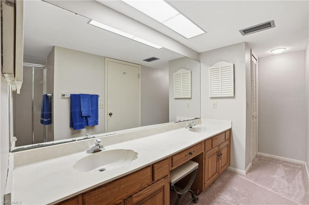 11 Bluebill Ave. 203 – #226003767 - Vanderbilt Beach