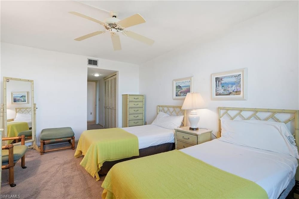 11 Bluebill Ave. 203 – #226003767 - Vanderbilt Beach