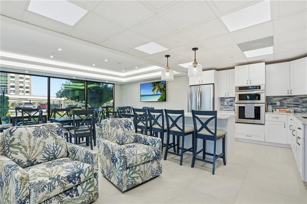 11 Bluebill Ave. 203 – #226003767 - Vanderbilt Beach