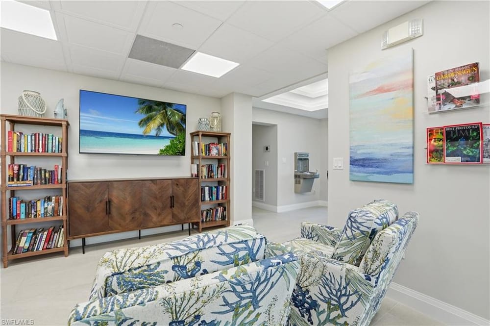 11 Bluebill Ave. 203 – #226003767 - Vanderbilt Beach