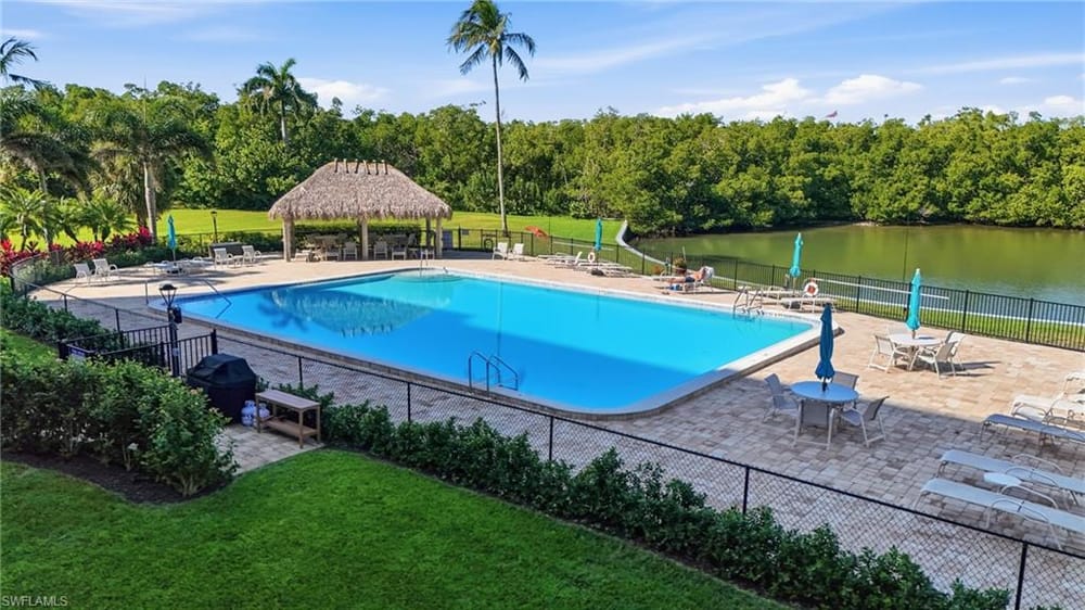 11 Bluebill Ave. 203 – #226003767 - Vanderbilt Beach