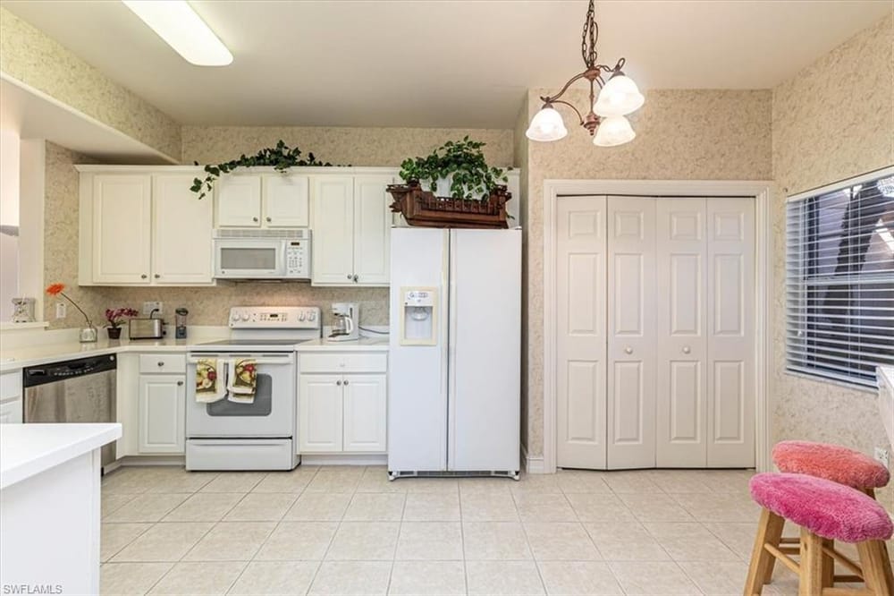 9195 Michael Cir. 1303 – #226003792 - Lely Resort