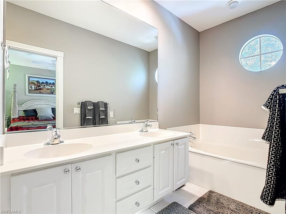 6186 Towncenter Cir. – #226003810 - Island Walk