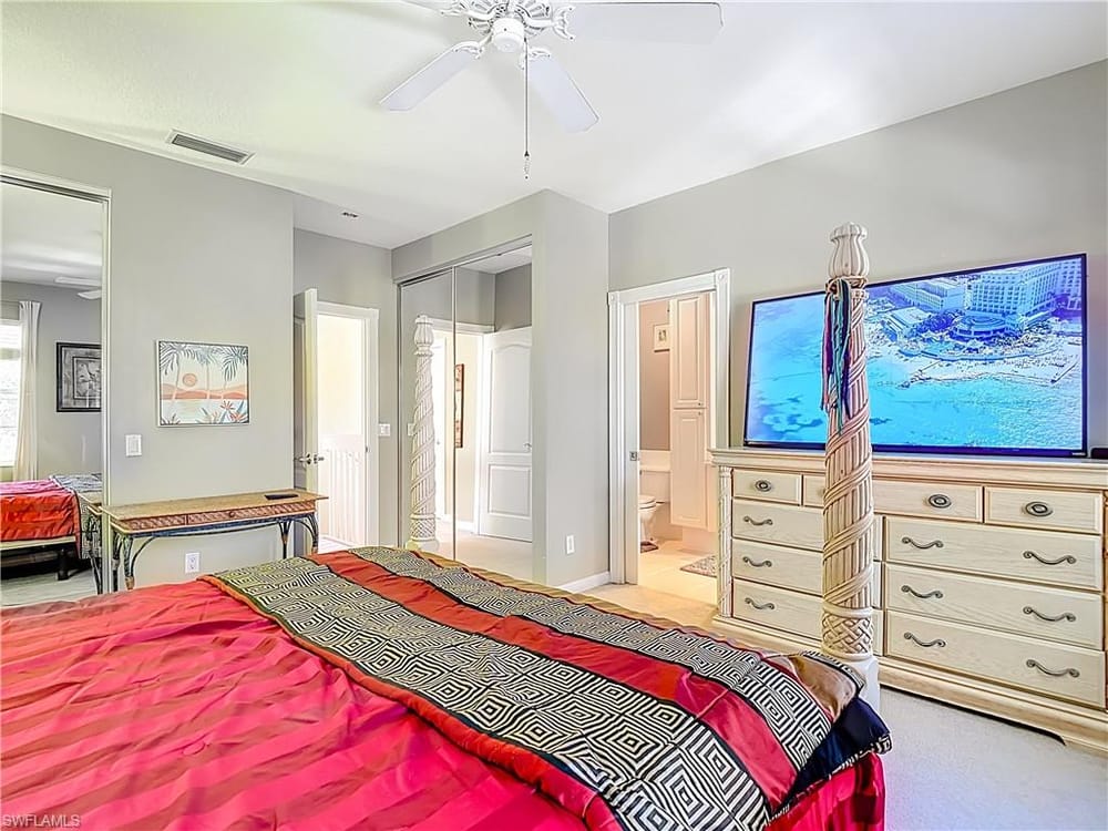 6186 Towncenter Cir. – #226003810 - Island Walk