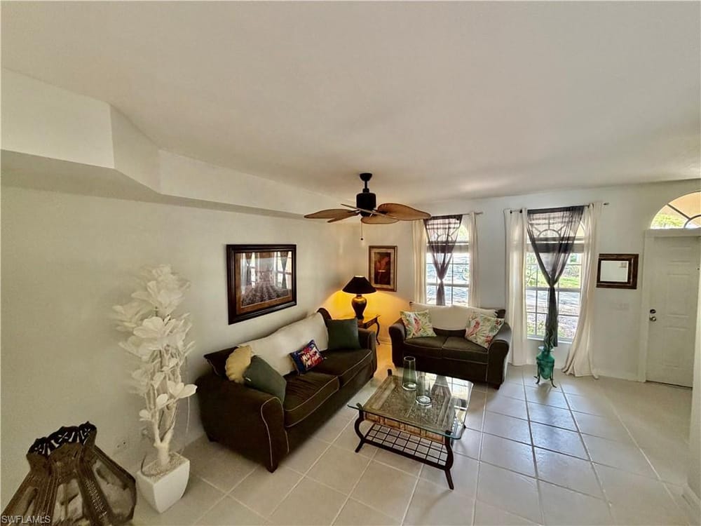 6186 Towncenter Cir. – #226003810 - Island Walk