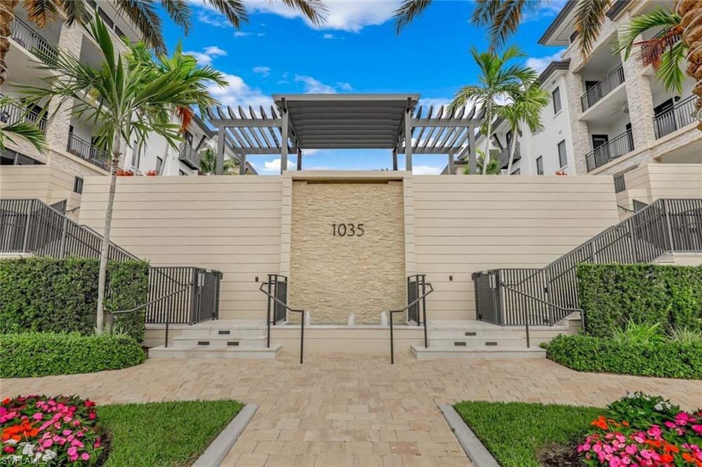 1035 3rd Ave. S 305 – #226003852 - Naples Square