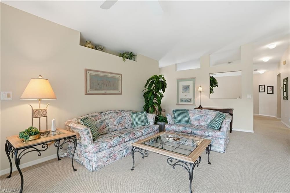 7680 Oleander Gate Dr. J202 – #226003874 - Pipers Grove