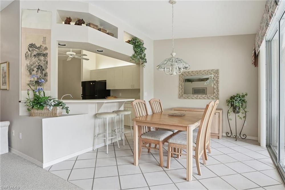 7680 Oleander Gate Dr. J202 – #226003874 - Pipers Grove