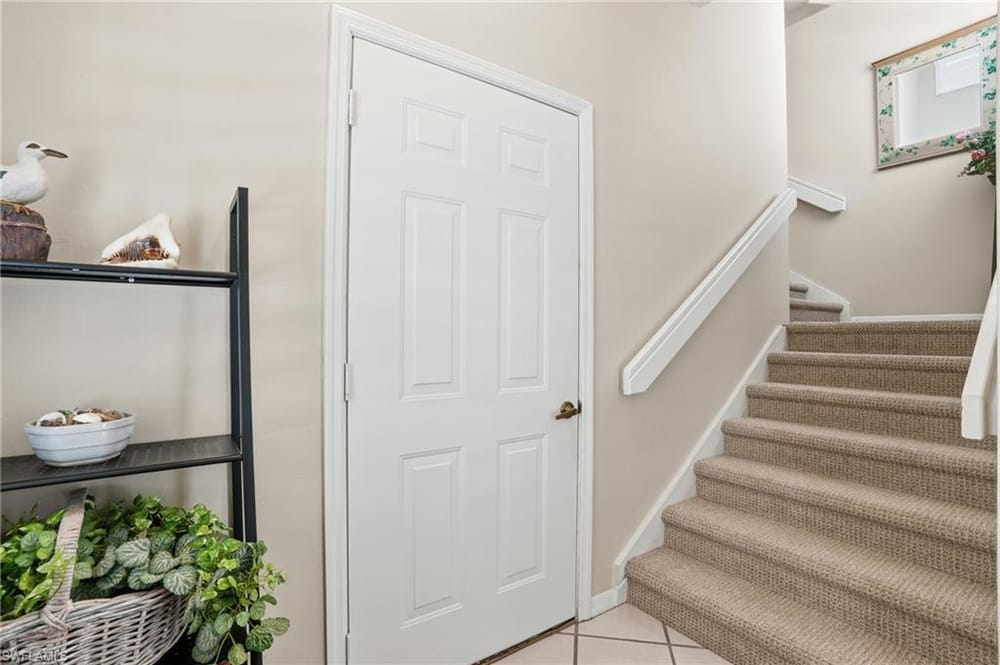 7680 Oleander Gate Dr. J202 – #226003874 - Pipers Grove