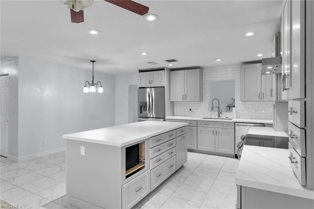 4502 22nd Pl. SW – #226004228 - Golden Gate City