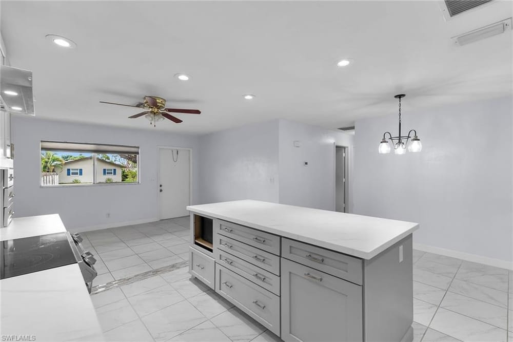 4502 22nd Pl. SW – #226004228 - Golden Gate City