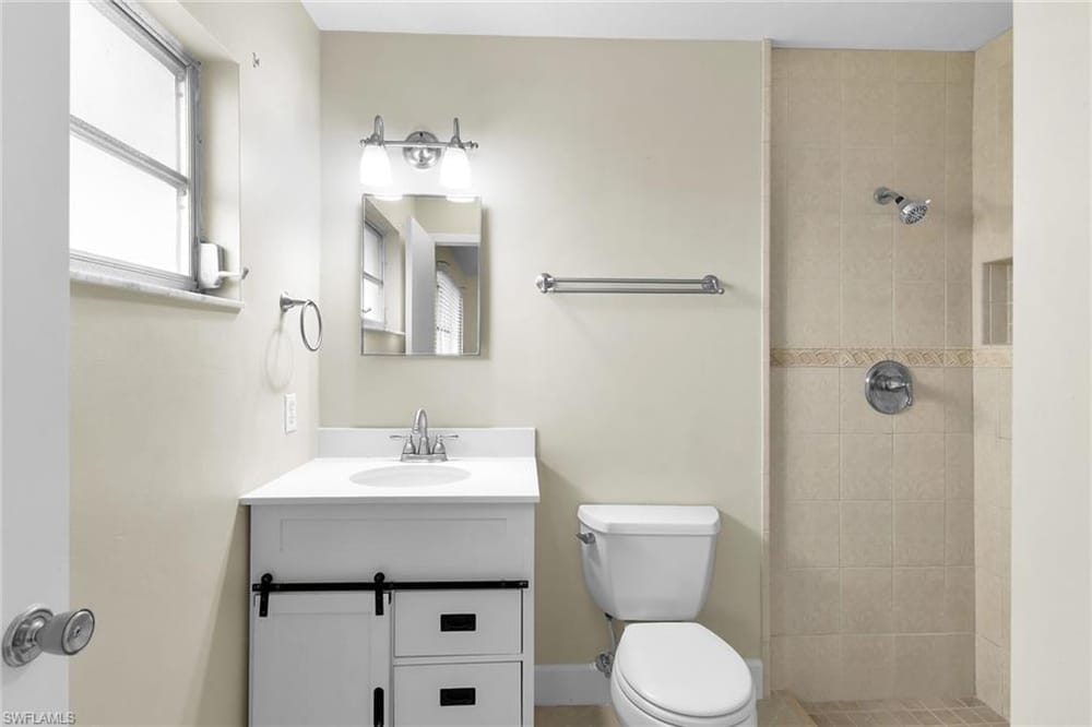 4502 22nd Pl. SW – #226004228 - Golden Gate City