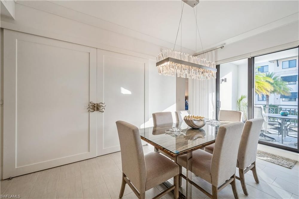 1135 3rd Ave. S 304 – #226004761 - Naples Square