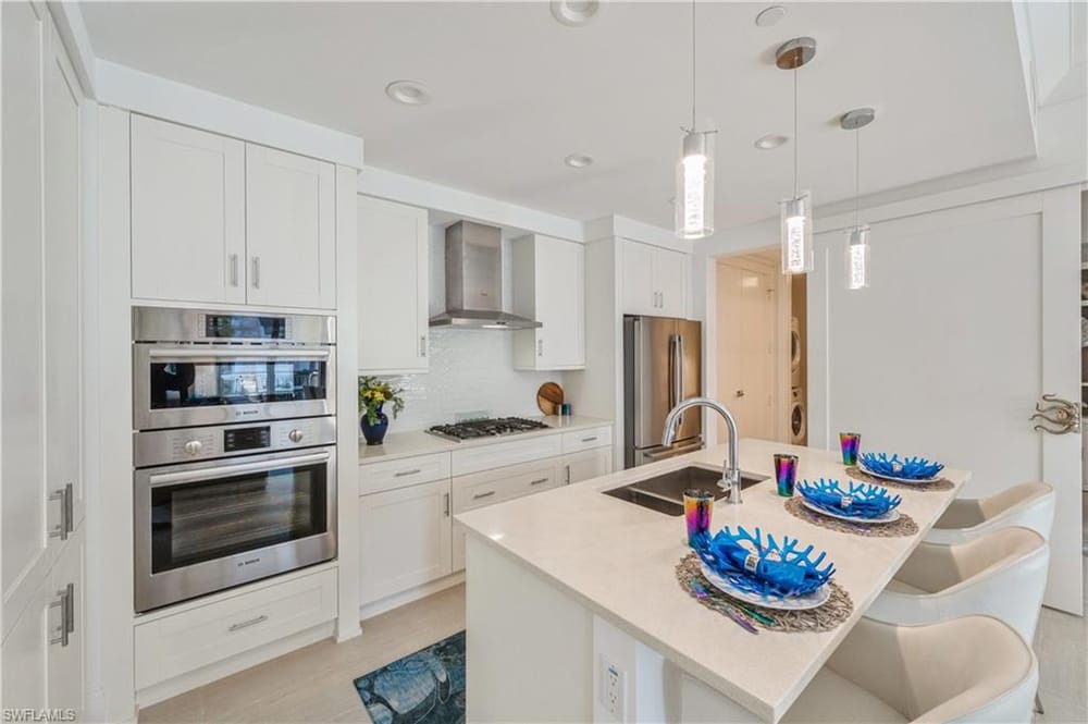 1135 3rd Ave. S 304 – #226004761 - Naples Square