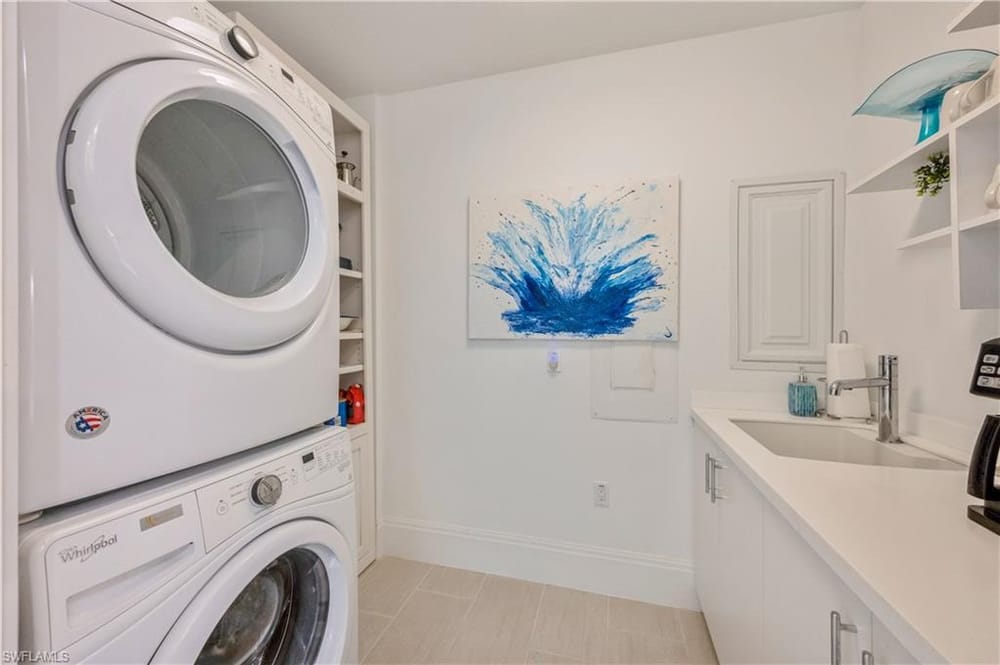 1135 3rd Ave. S 304 – #226004761 - Naples Square