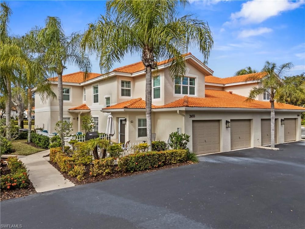 2655 Magnolia Park Ln. 101 – #226005566 - Pipers Grove