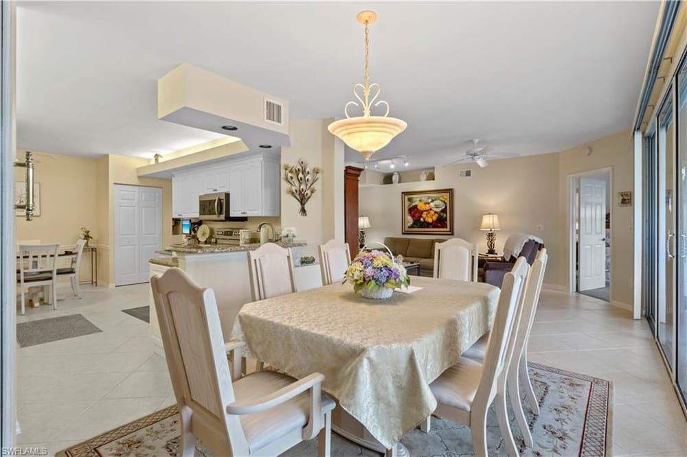 2655 Magnolia Park Ln. 101 – #226005566 - Pipers Grove