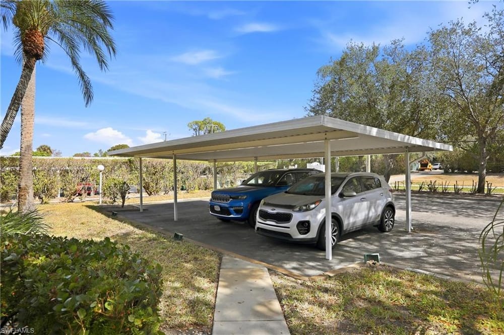 215 Cypress Way E E3 – #226005684 - Palm River