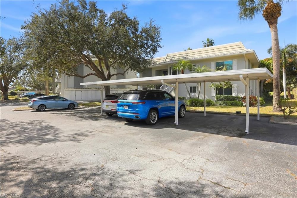 215 Cypress Way E E3 – #226005684 - Palm River