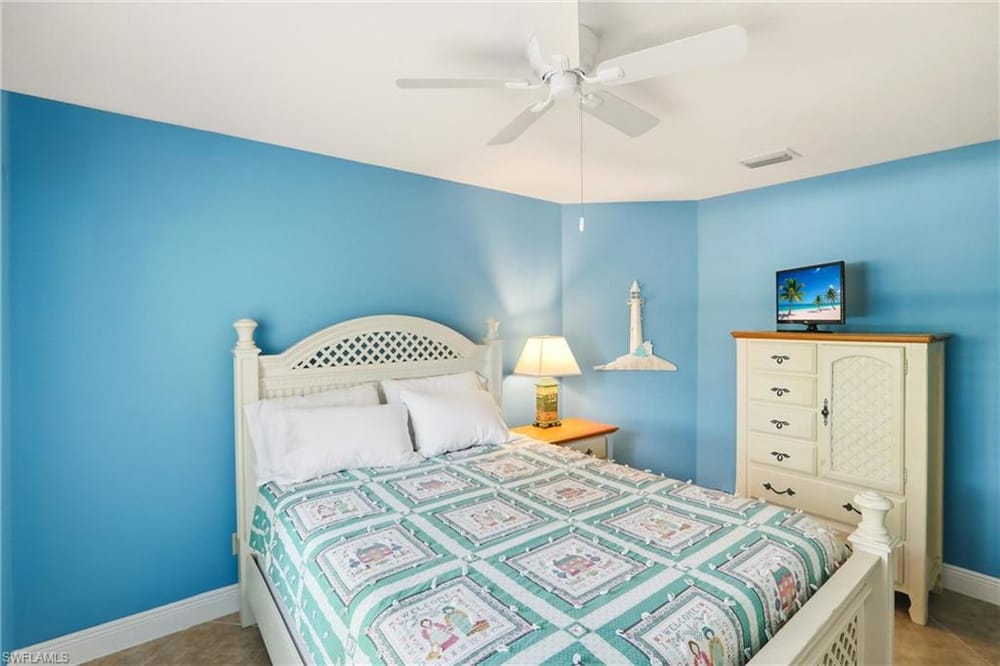 142 Old Tamiami Trl. – #226005827 - Palm River