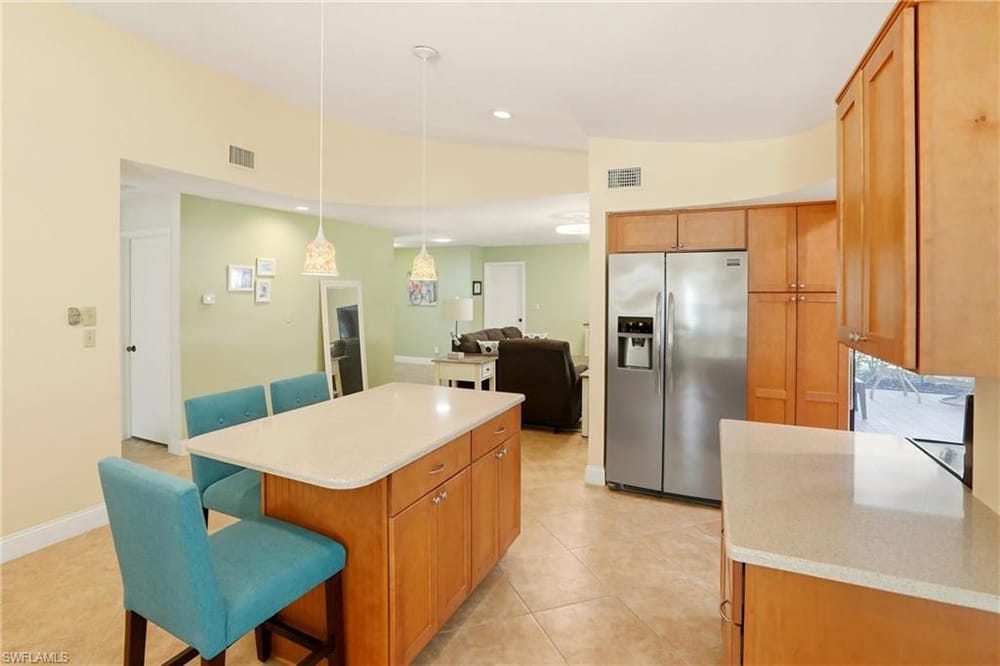 142 Old Tamiami Trl. – #226005827 - Palm River