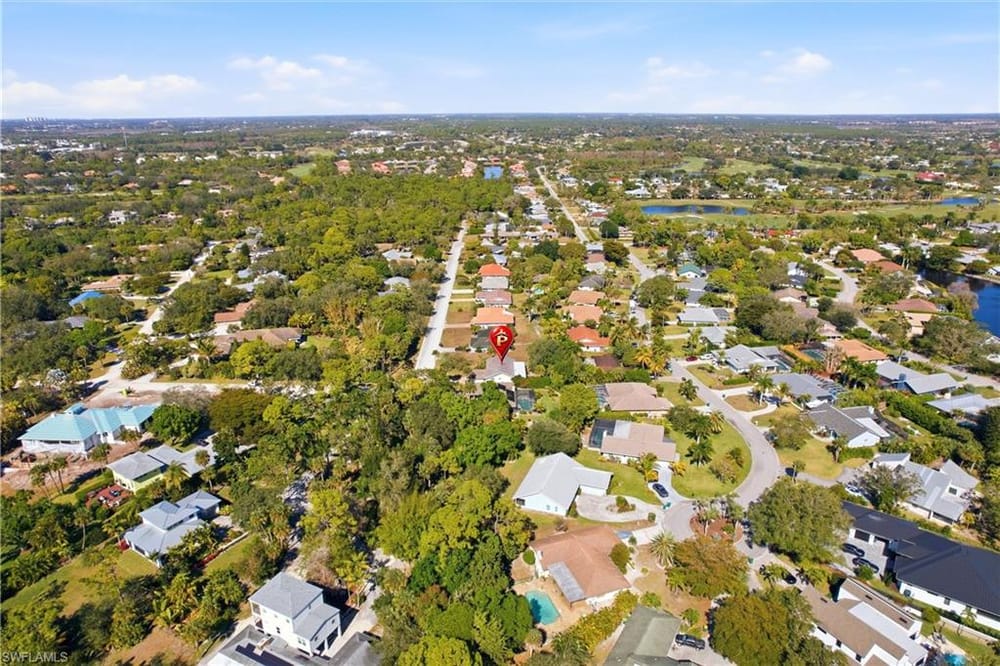 142 Old Tamiami Trl. – #226005827 - Palm River