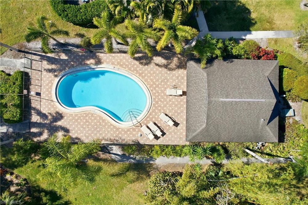 142 Old Tamiami Trl. – #226005827 - Palm River