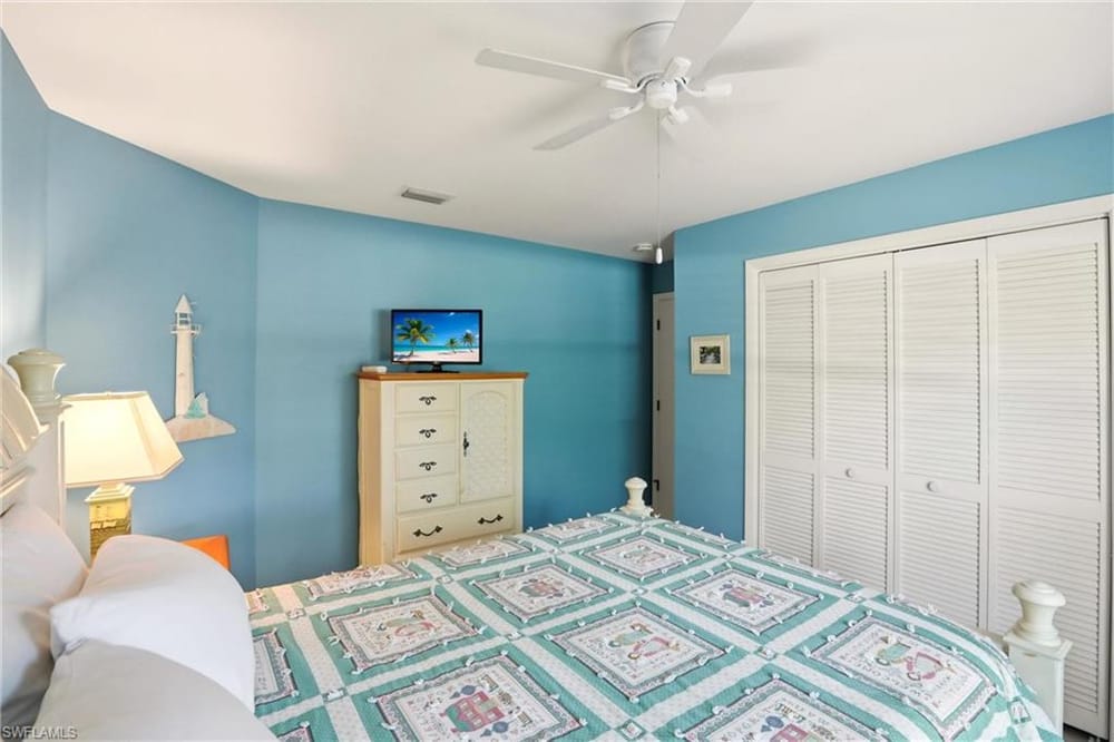 142 Old Tamiami Trl. – #226005827 - Palm River