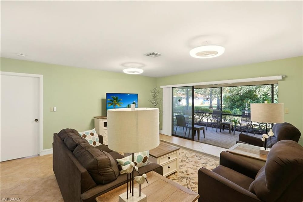 142 Old Tamiami Trl. – #226005827 - Palm River