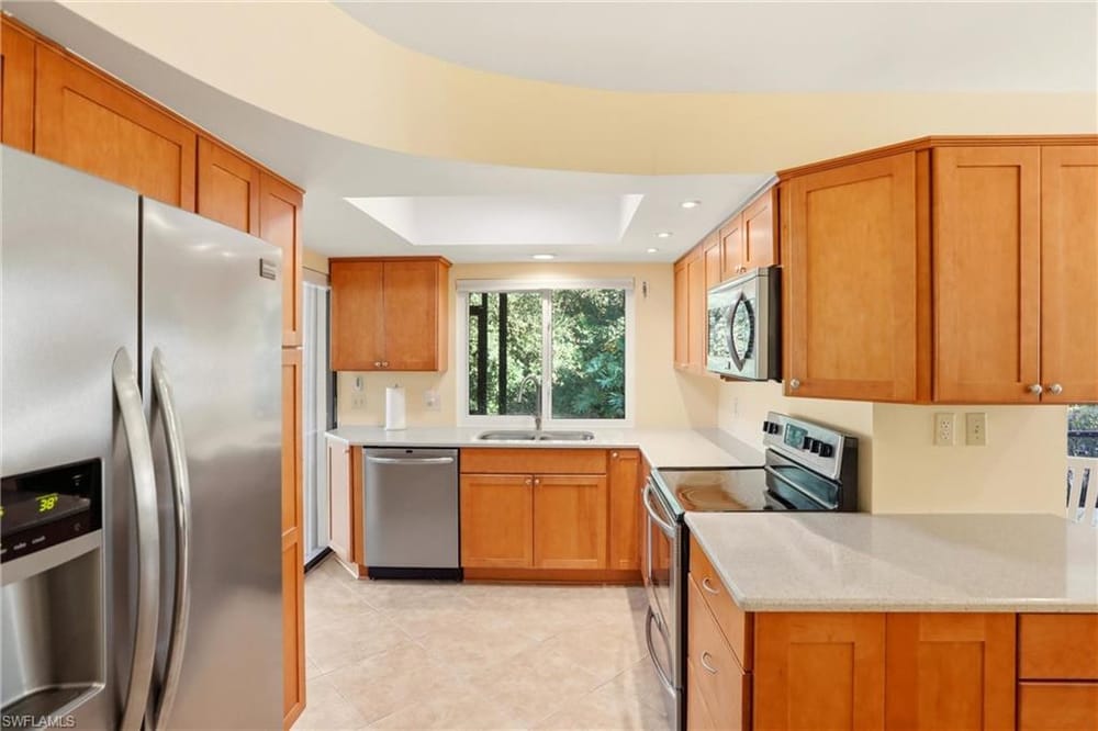 142 Old Tamiami Trl. – #226005827 - Palm River