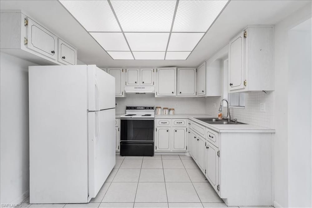 339 Joel Blvd. 121 – #2026006622 - Fairways Condo