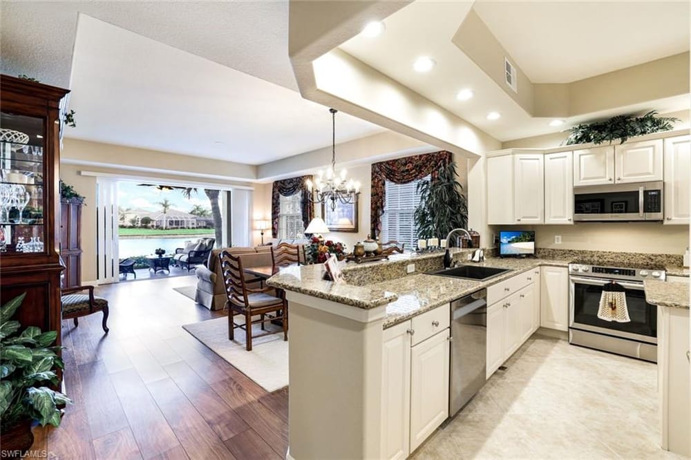6446 Legacy Cir. 102 – #226007754 - Lely Resort