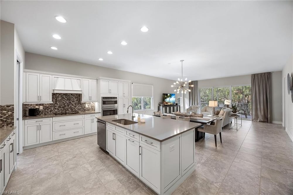 7825 Hawthorne Dr. 2103 – #226007853 - Lely Resort