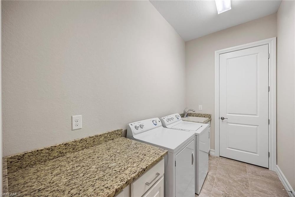 7825 Hawthorne Dr. 2103 – #226007853 - Lely Resort