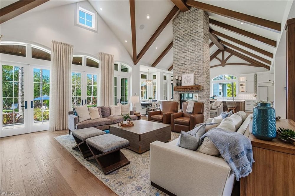 325 Cocohatchee Blvd. – #226007977 - Cocohatchee Estates