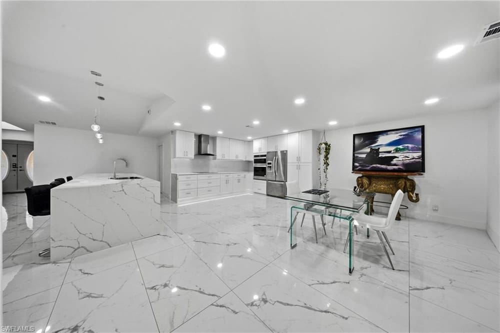 5050 32nd Ave. SW – #226008370 - Golden Gate City
