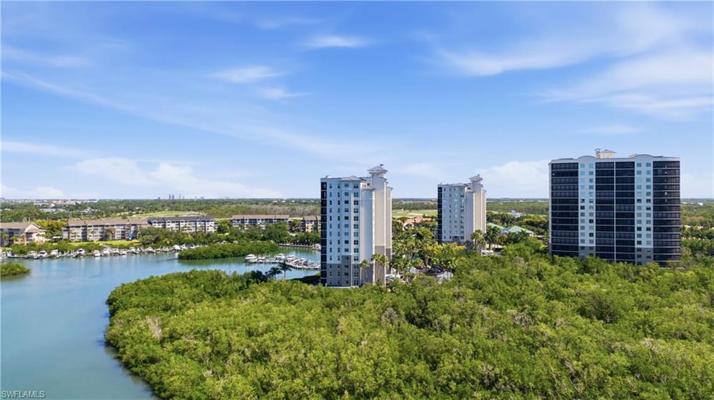 425 Cove Tower Dr 703 – #226008522 - Cove Towers