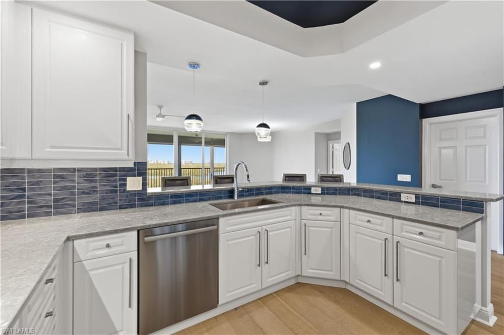 425 Cove Tower Dr 703 – #226008522 - Cove Towers