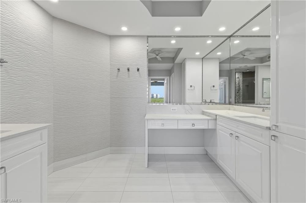 425 Cove Tower Dr 703 – #226008522 - Cove Towers