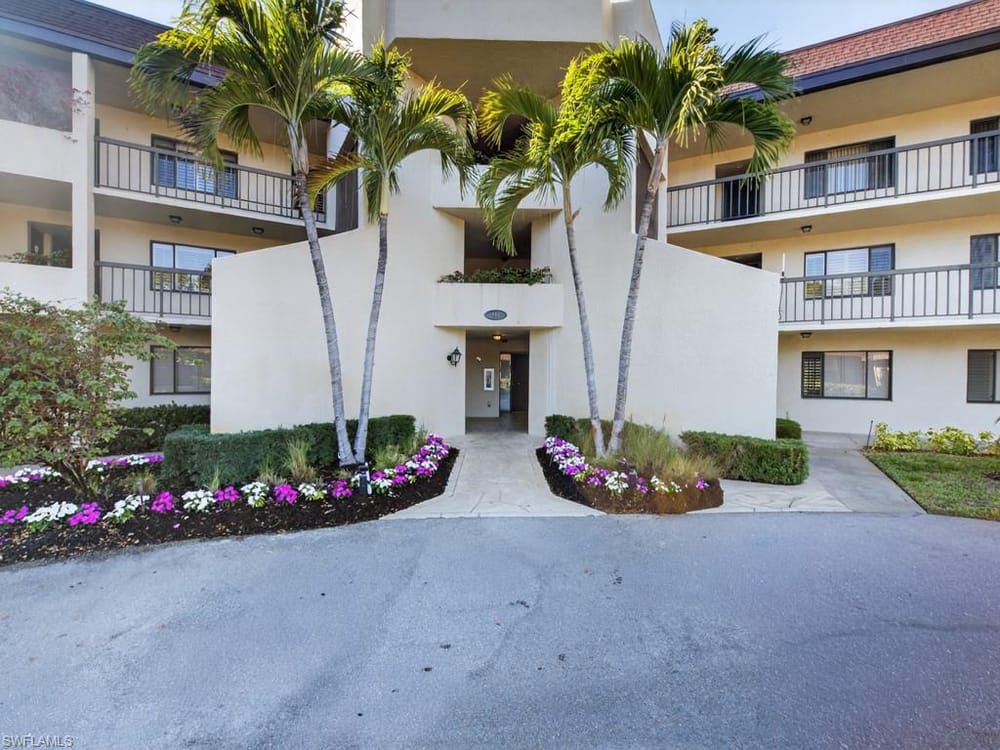 413 Augusta Blvd. 206 – #226008566 - Lely Country Club