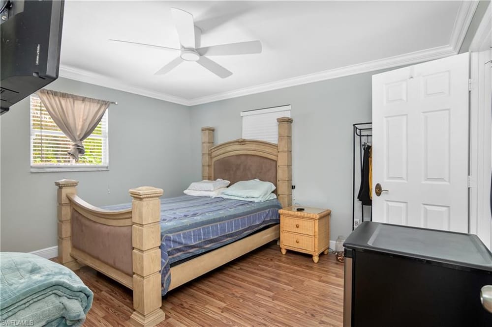 5350 Catts St. – #226008748 - Naples Manor