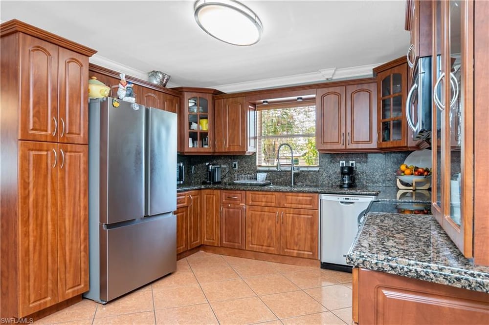 5350 Catts St. – #226008748 - Naples Manor