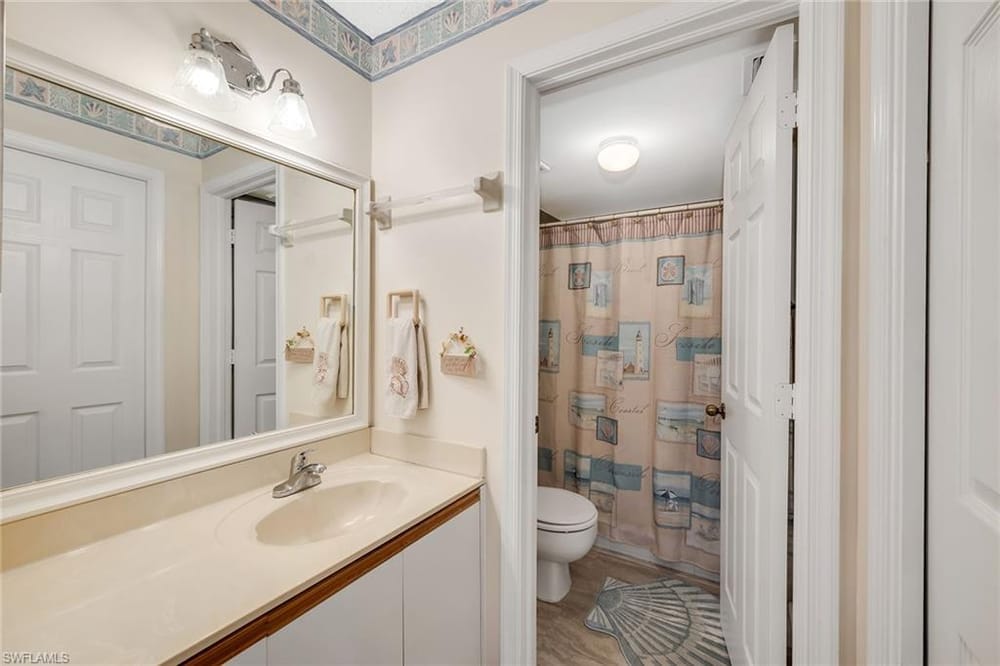 7025 Dennis Cir. G202 – #226009100 - Glen Eagle